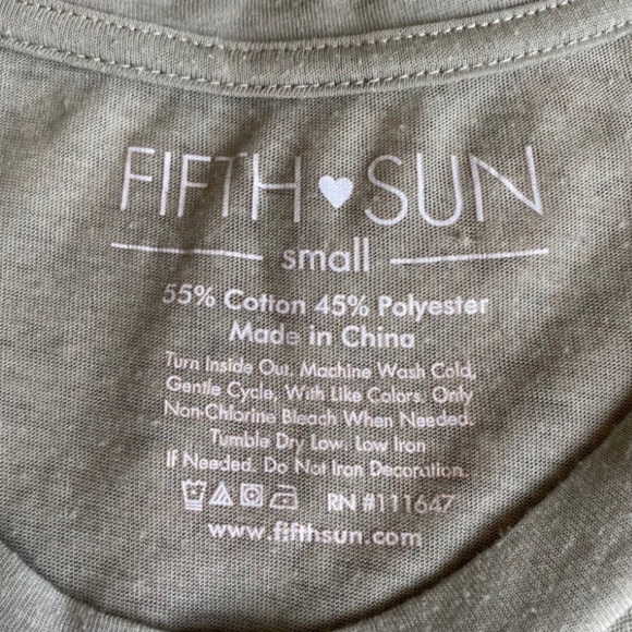 But first coffee muscle tee - Picture 3 of 4